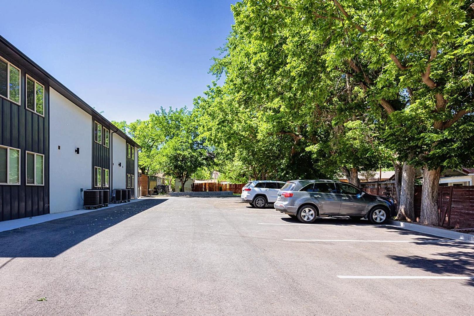 Near Downtown Stylish 2Br With Amazing Patio - 3 Villa Moab Luaran gambar