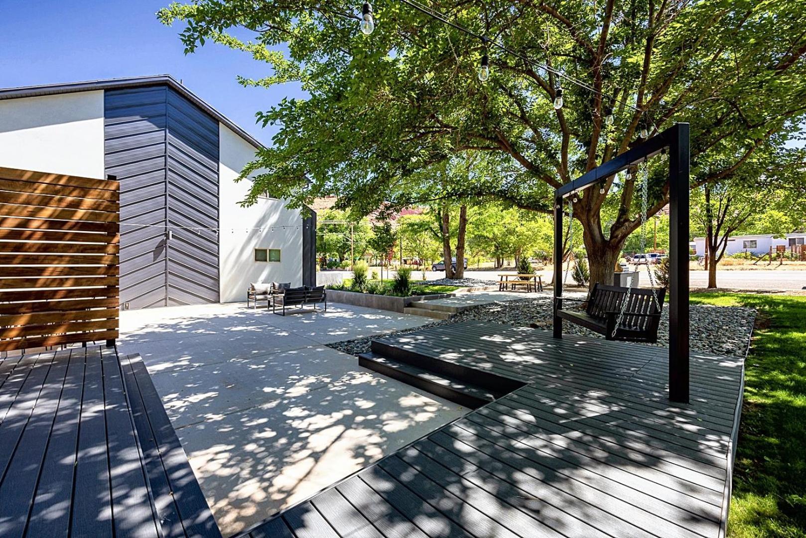 Near Downtown Stylish 2Br With Amazing Patio - 3 Villa Moab Luaran gambar